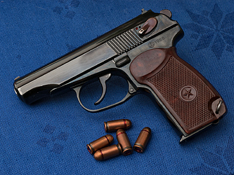 Makarov_(28034065)