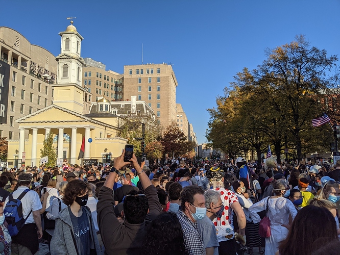 PXL_20201107_204223564