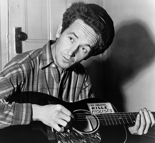 Woody_Guthrie_2